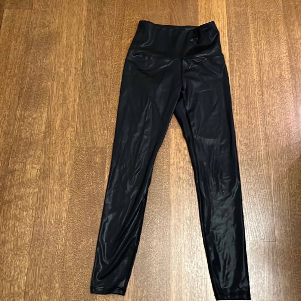 COPY - Black leggings in great condition